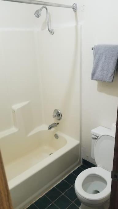 Hotel 2 Queen Beds Hotel Room 226 Booking Stillwater Exterior foto